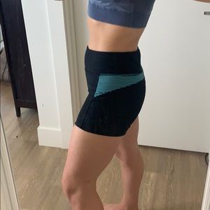 Athletic short